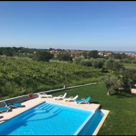 Residence Tasso Canossa - Appartamento Con Piscina Lazise Exterior foto